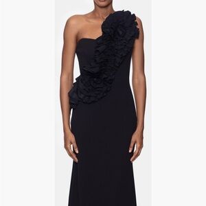 Elegant Black Evening Gown